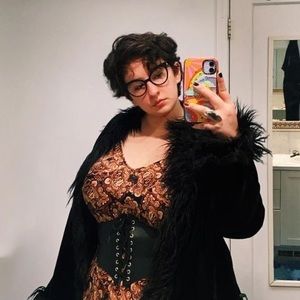 Meet your Posher, Jackie